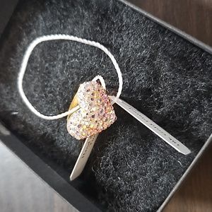 Nwt Adjustable 18k gold plated rhinestone  heart ring